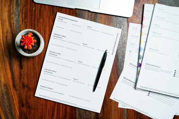 Arraigo social en España 2026 requisitos y documentos
