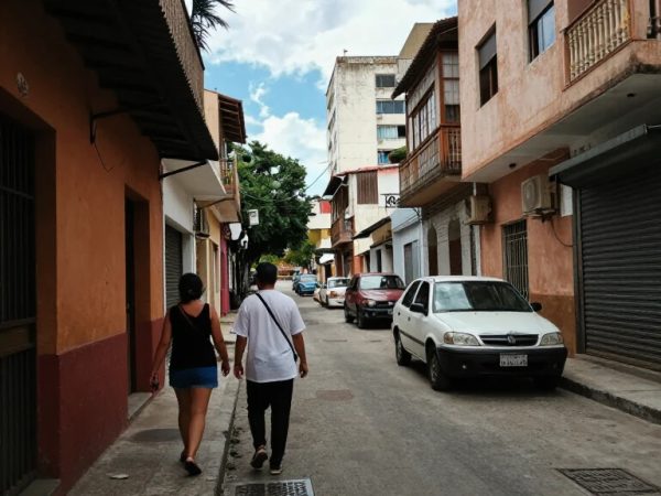 Cómo integrarse en España rápido (Guía práctica 2026)